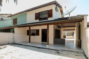 Barê Beach House - Casa de 189m² a 600m da praia